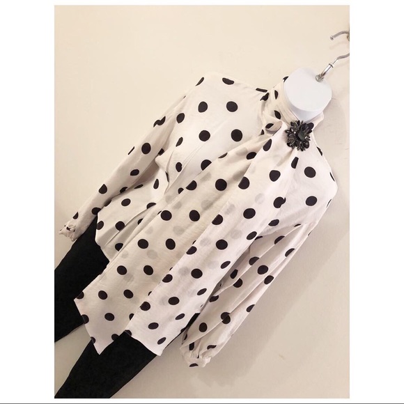Black and White Polka Dot Blouse - Picture 2 of 4